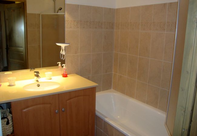 Apartment in Prapoutel - A104 - 42 m2 - 2P+Cab - 4/6 pers Apartment in Prapoutel - A104 - 42 m2 - 2P+Cab - 4/6 pers