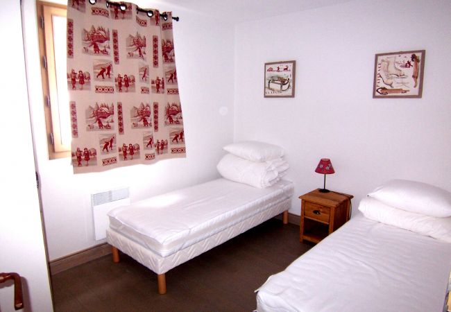 Apartment in Prapoutel - D002 - 60 m2 -  3P+cab - 6/8 pers Apartment in Prapoutel - D002 - 60 m2 -  3P+cab - 6/8 pers