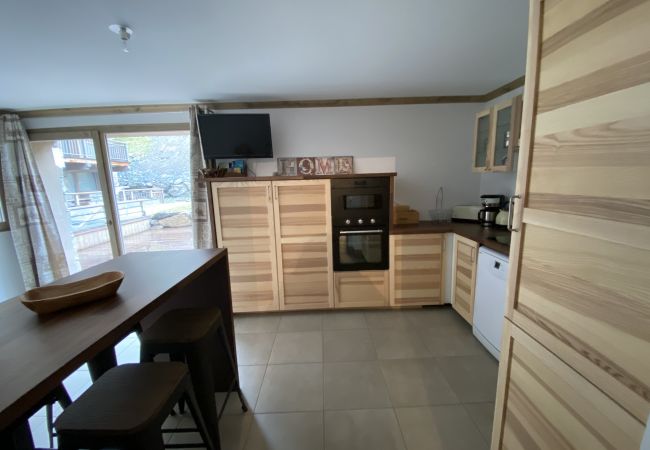 Apartment in Prapoutel - F104 - 50 m2 - 2P+Cab - 4/6 Pers