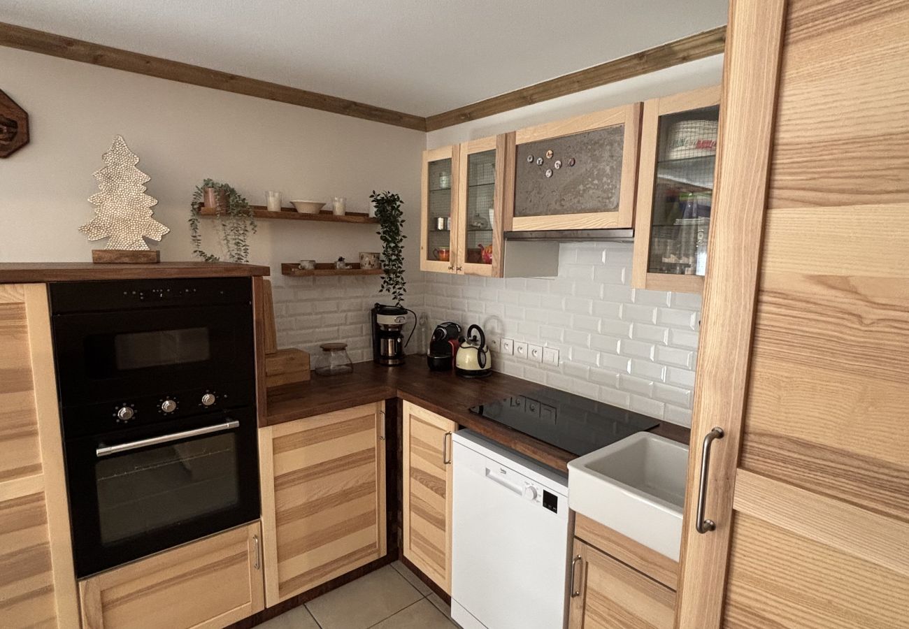 Apartment in Prapoutel - F104 - 50 m2 - 2P+Cab - 4/6 Pers