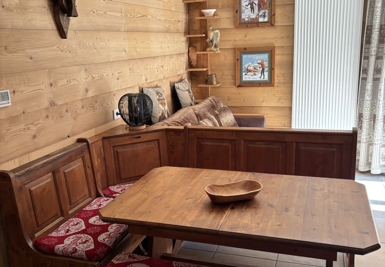 Apartment in Prapoutel - F104 - 50 m2 - 2P+Cab - 4/6 Pers