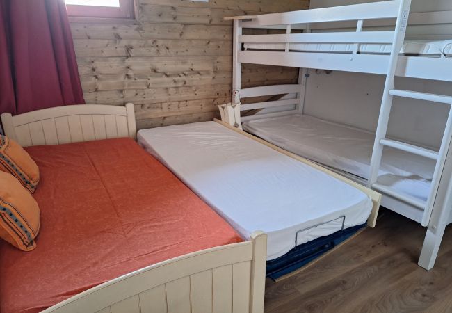 Apartment in Prapoutel - F305 - 90 m2 - 5P - 12 pers Apartment in Prapoutel - F305 - 90 m2 - 5P - 12 pers