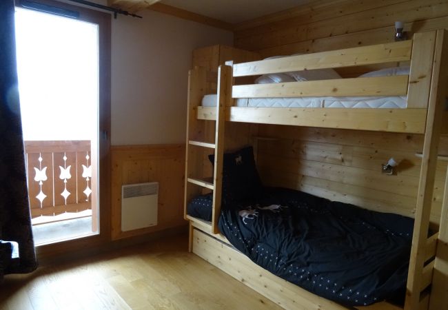Apartment in Prapoutel - C302 - 80 m2 - 4P duplex - 8/12 pers Apartment in Prapoutel - C302 - 80 m2 - 4P duplex - 8/12 pers