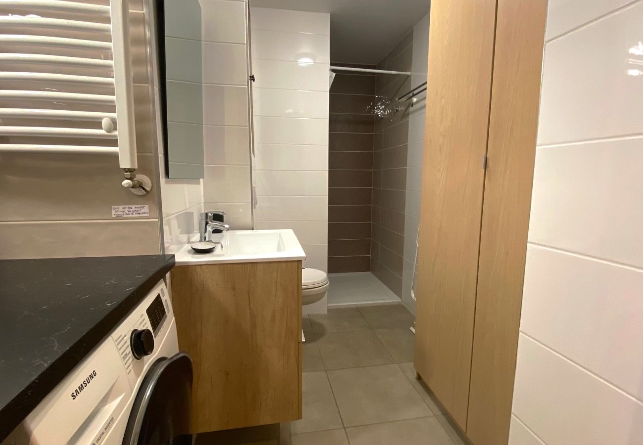 Apartment in Prapoutel - F205 - 31 m2 - 2P - 2/4 pers