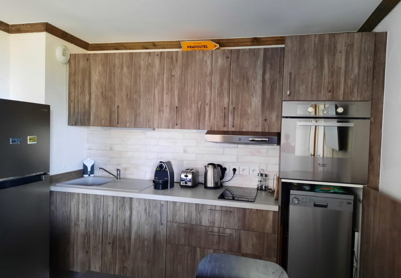 Apartment in Prapoutel - E103 - 46 m2 - 2P+Cab - 6 pers