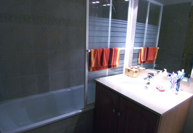 Appartement à Prapoutel - A303 - 62 m2 - 3P+Cab - 6 pers Appartement à Prapoutel - A303 - 62 m2 - 3P+Cab - 6 pers