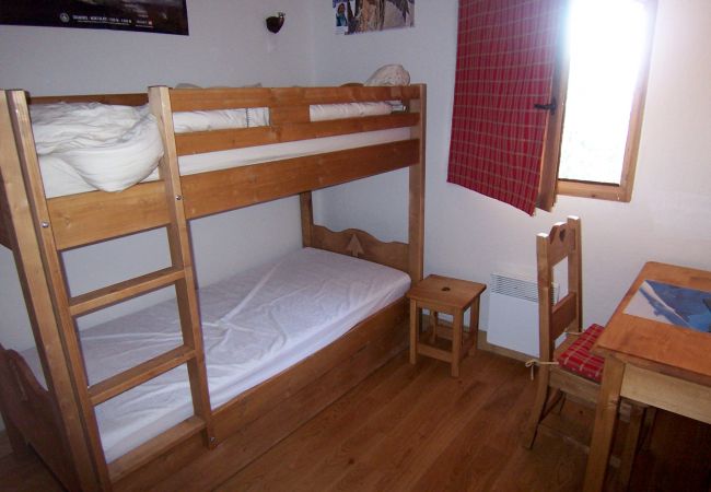 Appartement à Prapoutel - A303 - 62 m2 - 3P+Cab - 6 pers Appartement à Prapoutel - A303 - 62 m2 - 3P+Cab - 6 pers