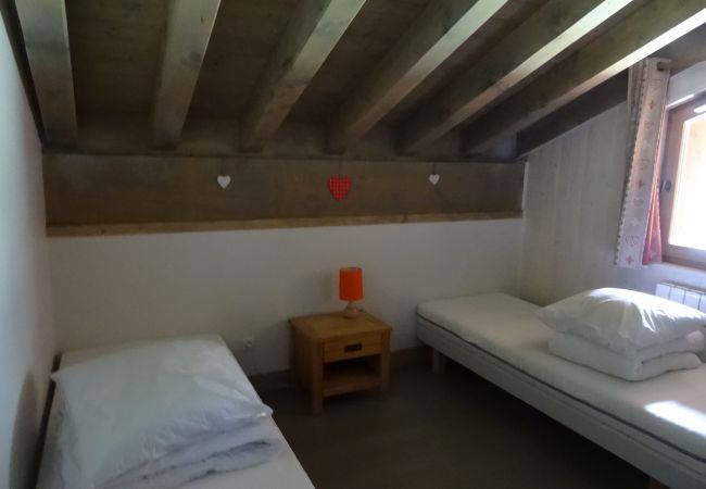 Appartement à Prapoutel - D303 - 74 m2 - 4P+cab - 8/10 pers Appartement à Prapoutel - D303 - 74 m2 - 4P+cab - 8/10 pers