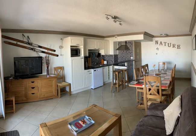 Appartement à Prapoutel - D303 - 74 m2 - 4P+cab - 8/10 pers Appartement à Prapoutel - D303 - 74 m2 - 4P+cab - 8/10 pers