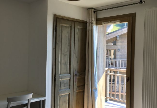 Appartement à Prapoutel - E301 - 49 m2 - 3P - 4/6 pers Appartement à Prapoutel - E301 - 49 m2 - 3P - 4/6 pers