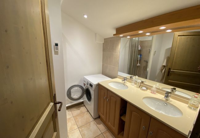 Appartement à Prapoutel - B306 - 79 m2 - 4P - 8 pers Appartement à Prapoutel - B306 - 79 m2 - 4P - 8 pers