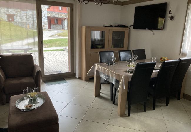 Appartement à Prapoutel - D005 - 57m2 - 3P - 5/7 pers - 2 ch Appartement à Prapoutel - D005 - 57m2 - 3P - 5/7 pers - 2 ch